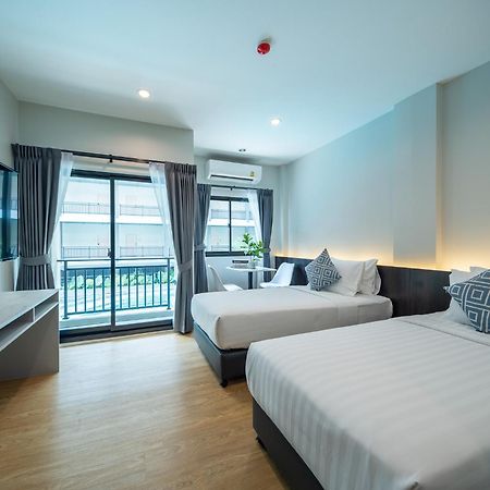 College Haus Rangnam Apartment Bangkok Exterior photo